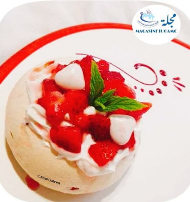 اسم الوصفة : بافلوفا  مقدمة من الشيف : عماري صبرينة 