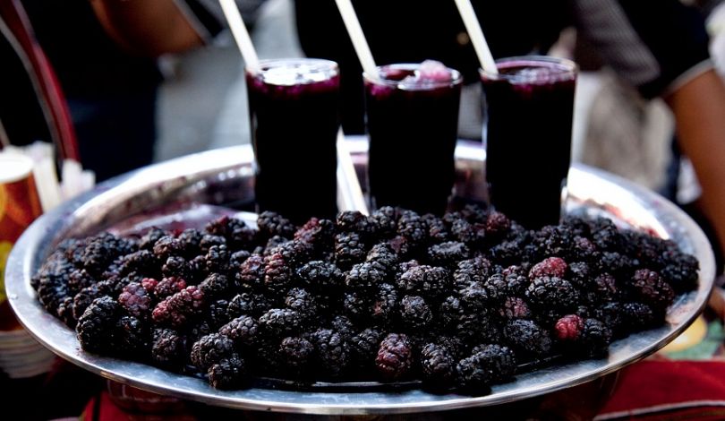 كيف يطفىءشراب التوت الشامي حرارة الصيف في دمشق 